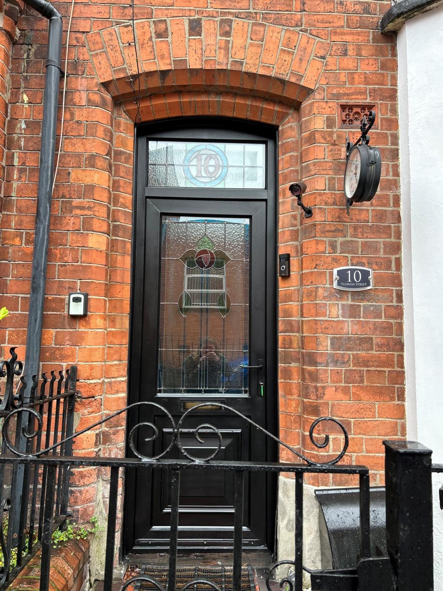 בלפסט Charming City Home, Beside The Serene Ormeau Park מראה חיצוני תמונה