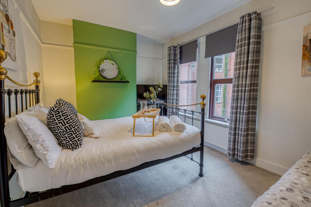 בלפסט Charming City Home, Beside The Serene Ormeau Park מראה חיצוני תמונה